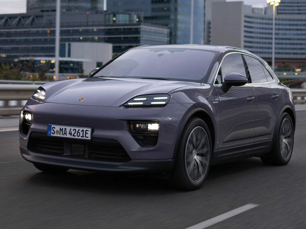 Porsche Macan 4 Electric