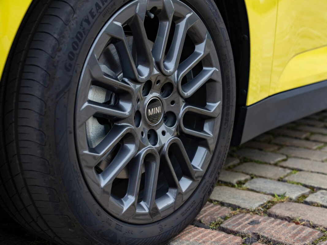 MINI Cooper E 2024