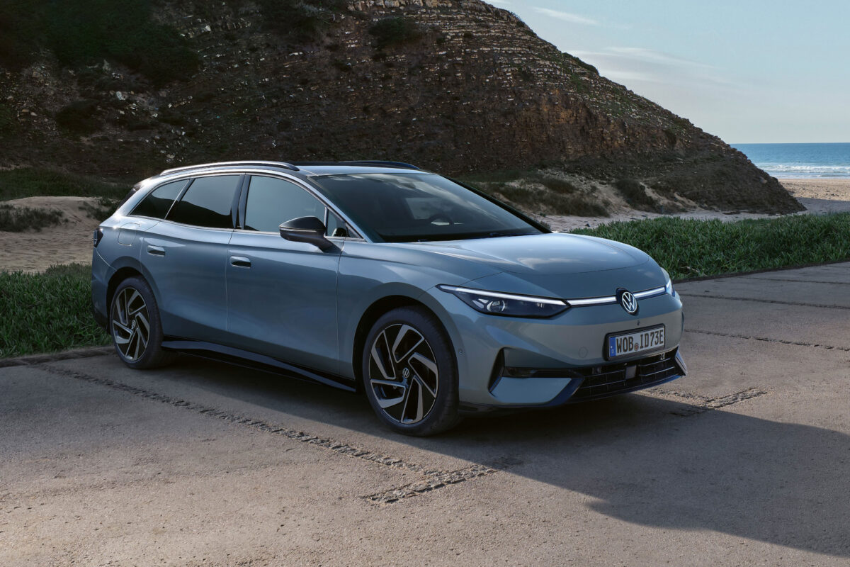 VW ID.7 Tourer 2024 (14)