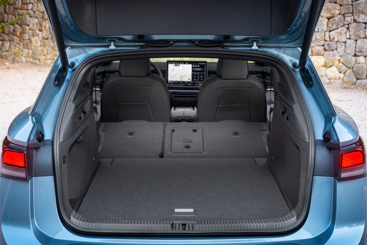 VW ID.7 Tourer 2024 (4)