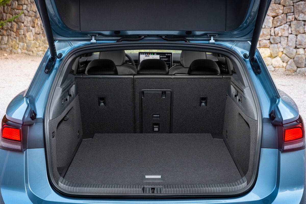 VW ID.7 Tourer 2024 (6)