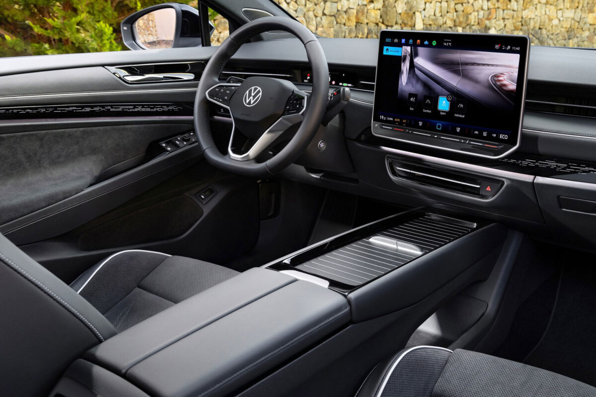 VW ID.7 Tourer 2024 (7)