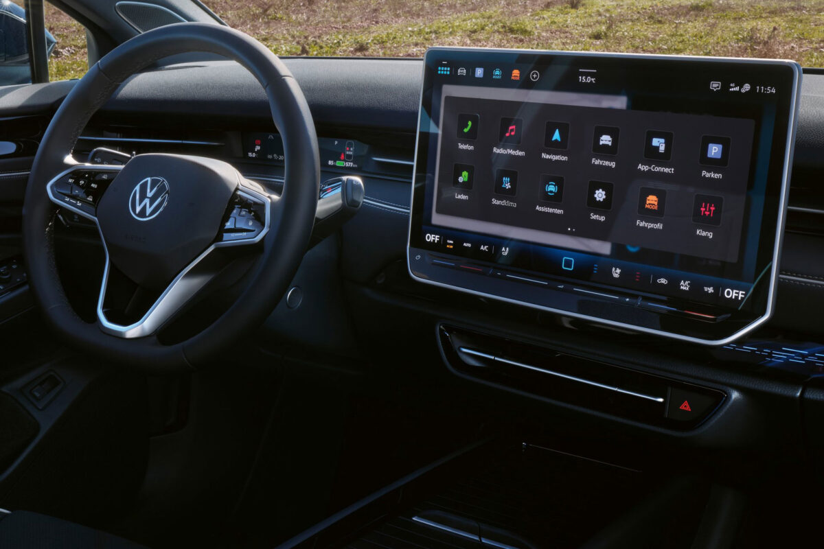 VW ID.7 Tourer 2024 (9)
