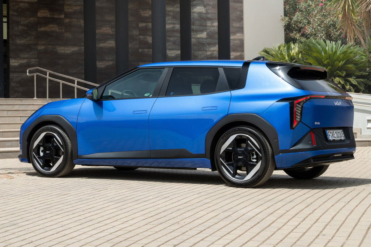 Kia EV4 Hatchback (13)
