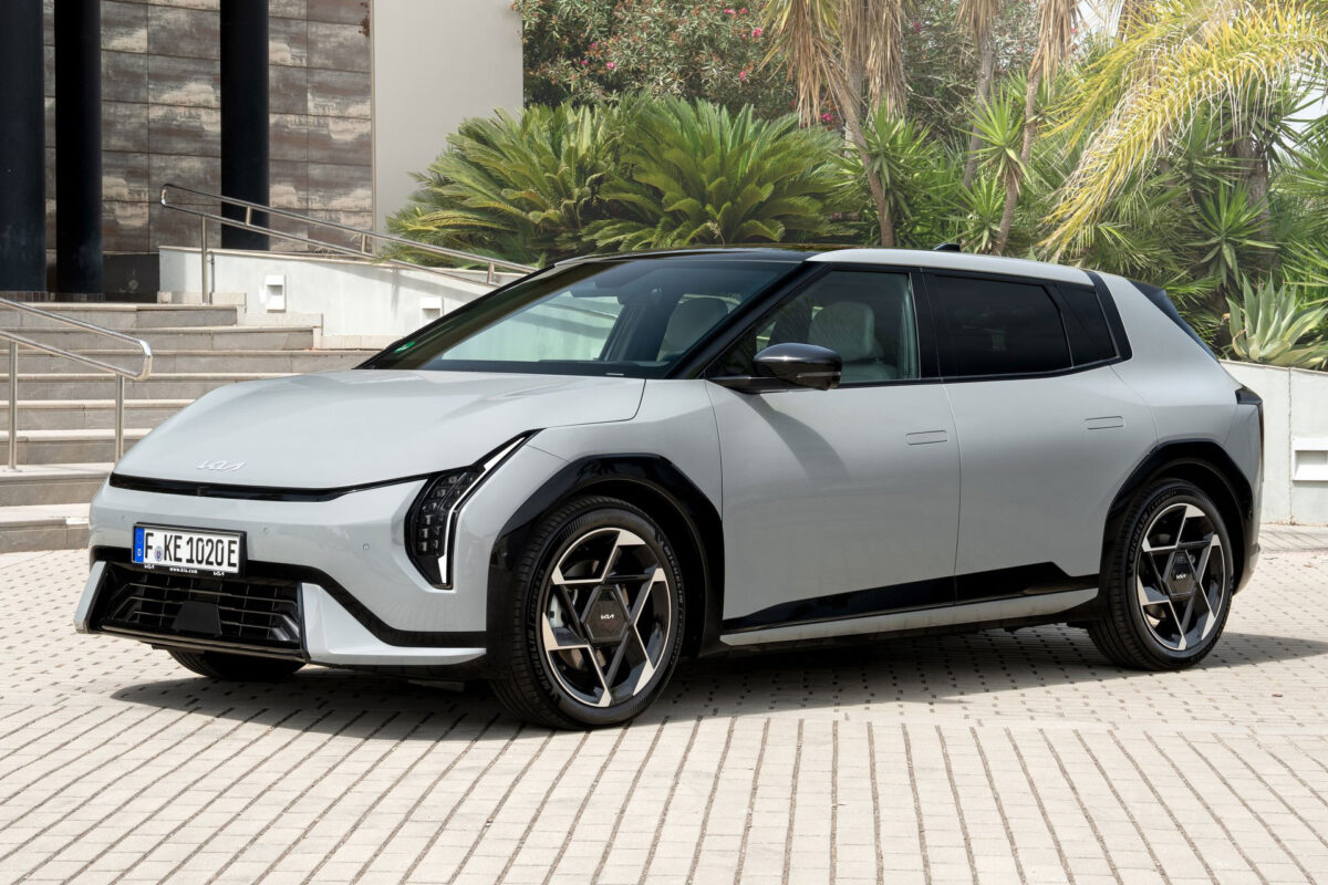 Kia EV4 Hatchback (21)