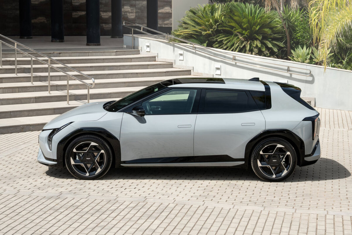 Kia EV4 Hatchback (6)