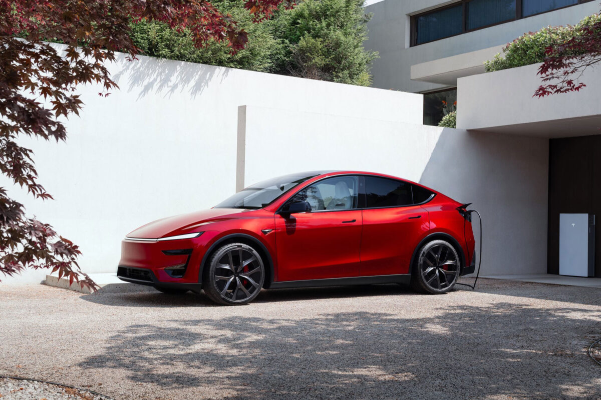 Tesla Model Y (5)