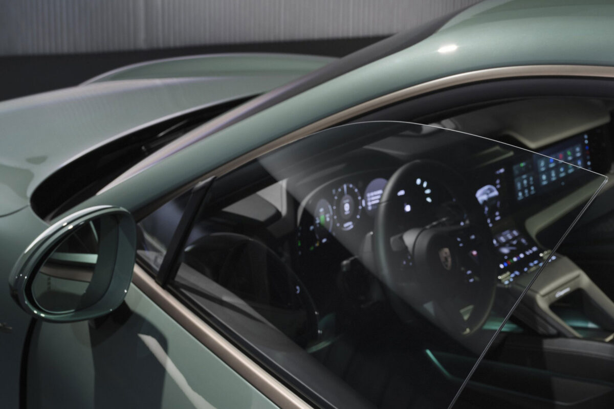 Porsche Cayenne Electric (30)