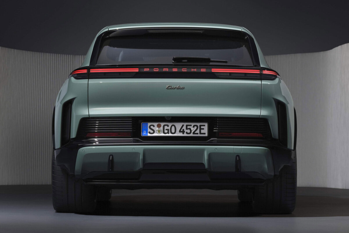 Porsche Cayenne Electric (33)