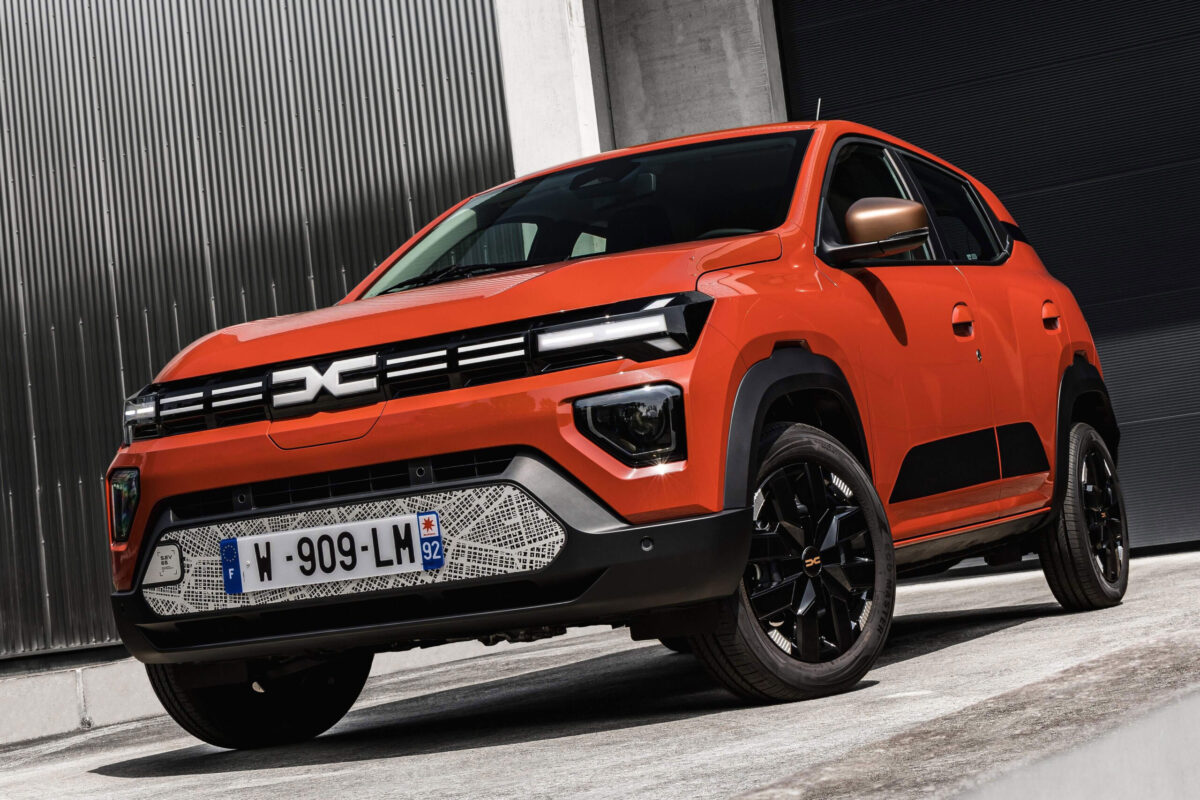Dacia Spring (1)