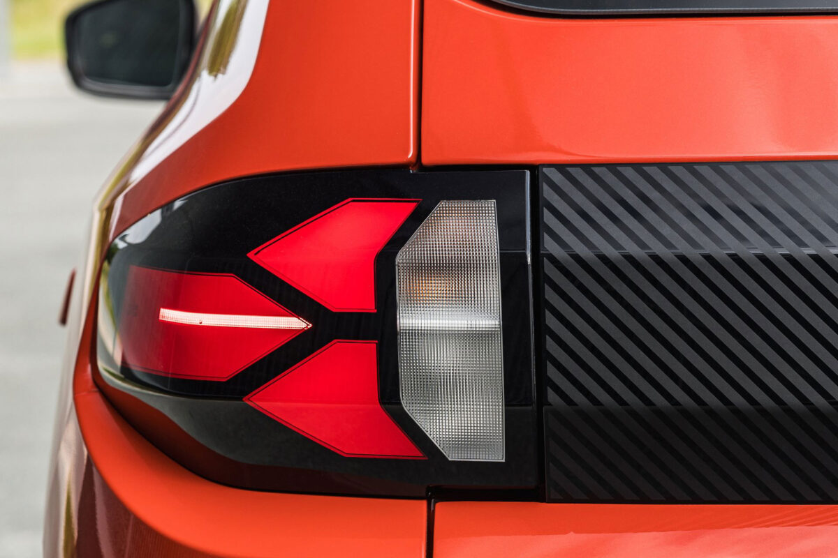 Dacia Spring (6)