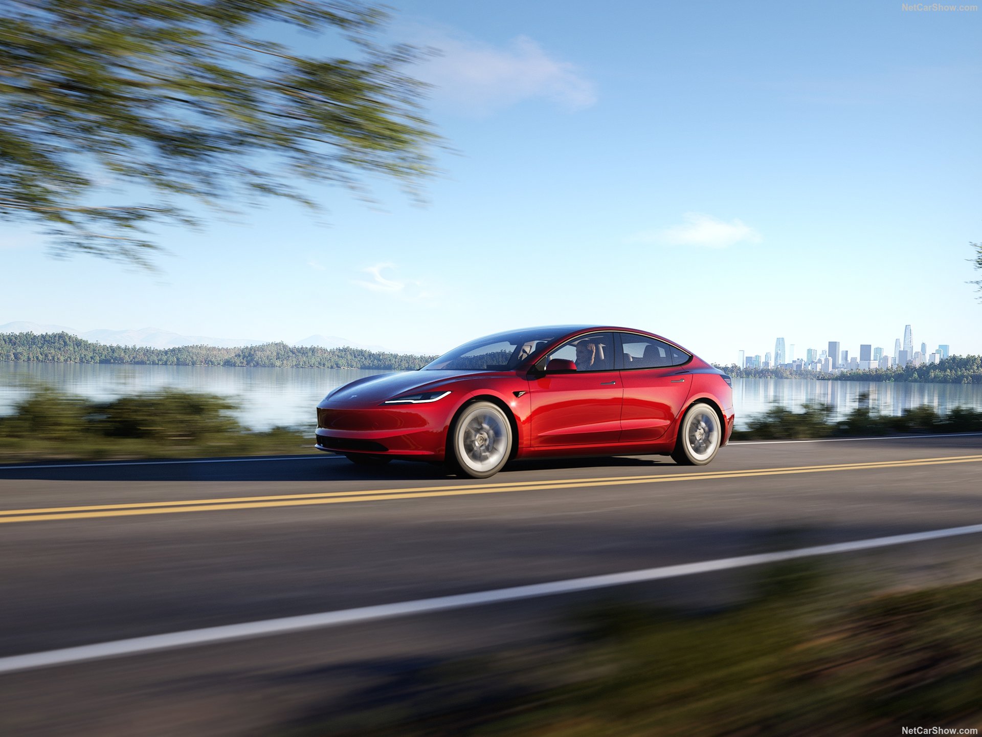 Tesla Model 3 2024 (1) Tesla Model 3 2024 (1)