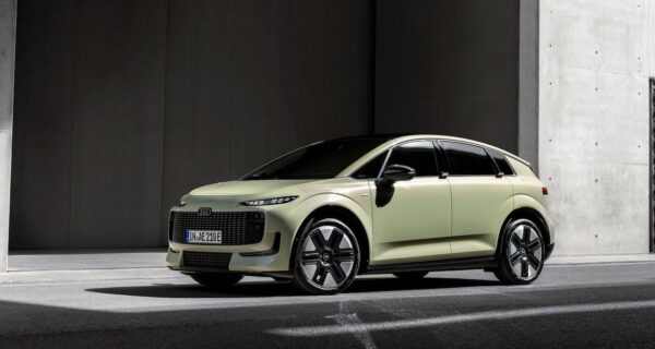 Audi A2 Etron 26