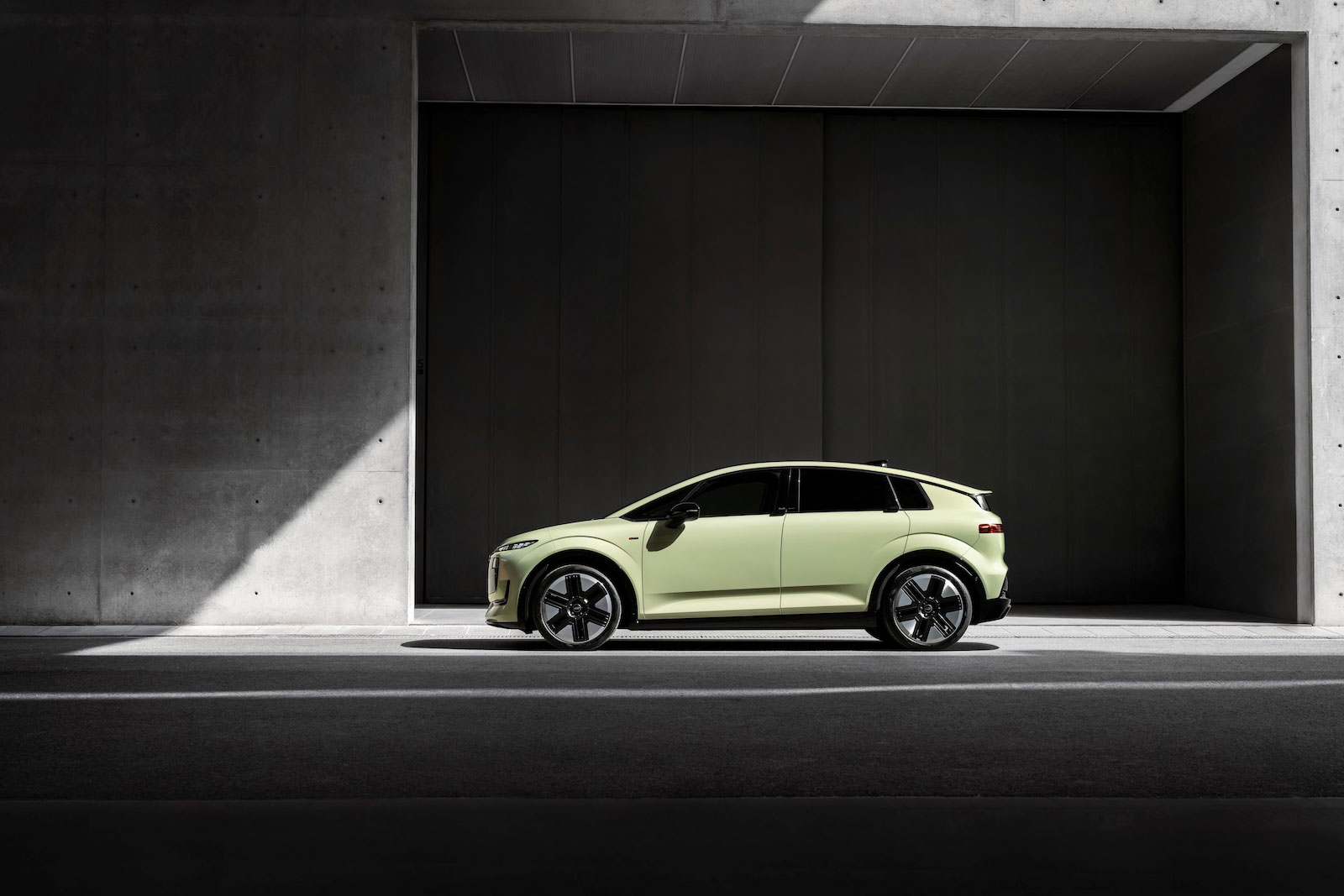 Audi A2 Etron 28