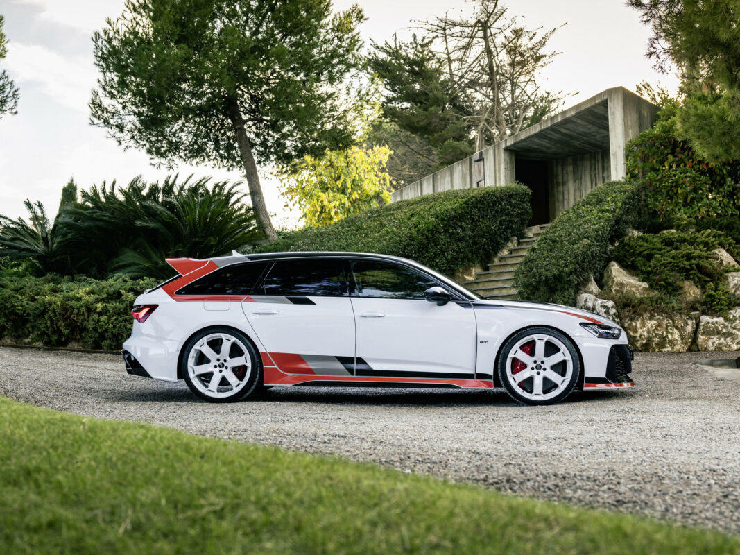 Audi RS6 Avant GT Wallpaper 2024 (11)