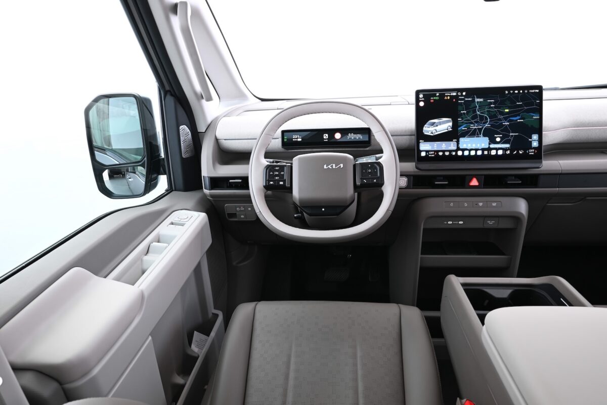 Kia PV7 Passenger 7