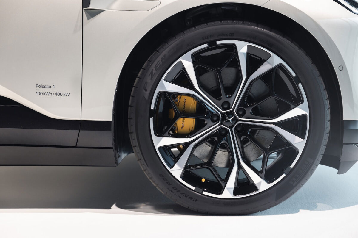 Polestar 4 (4)