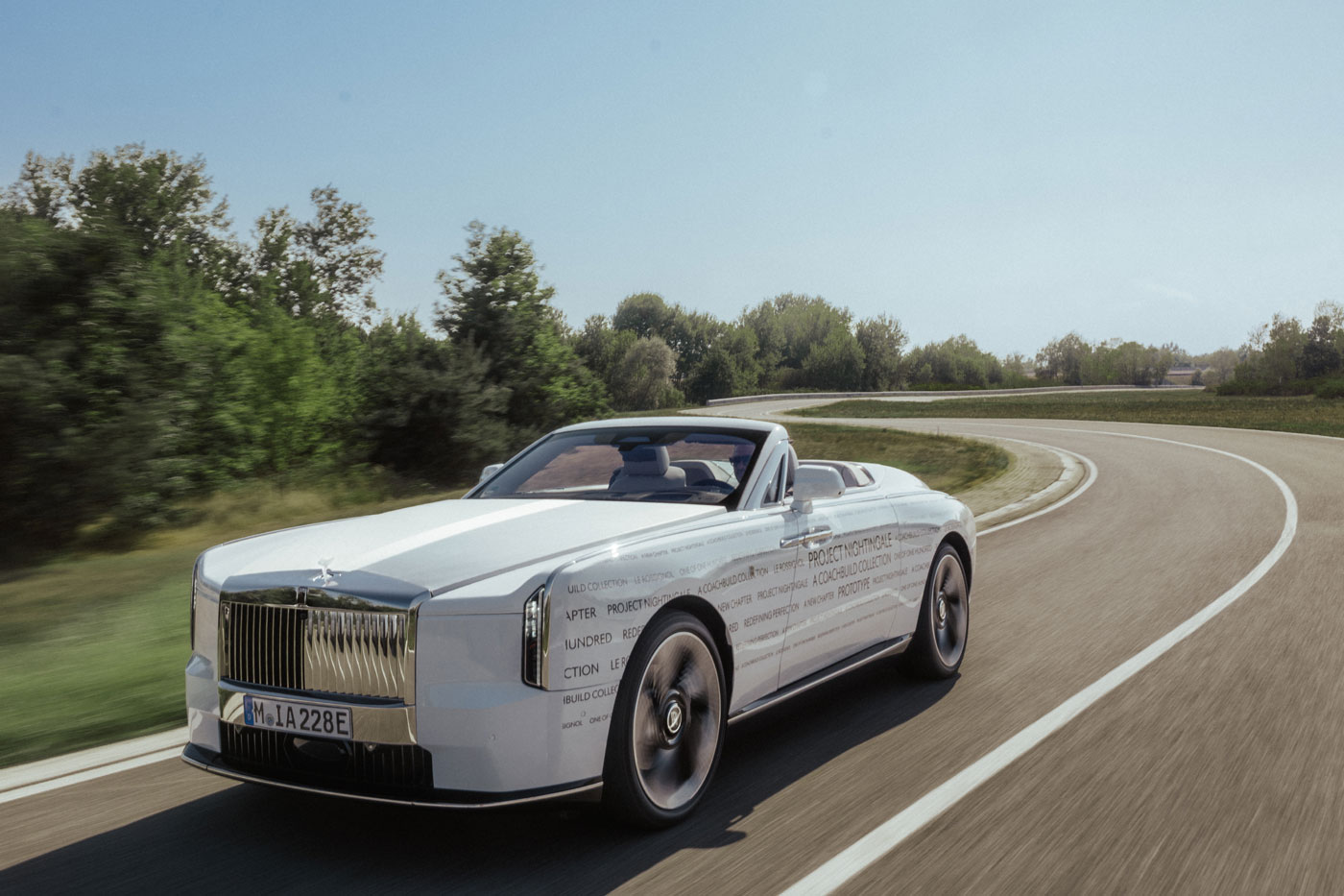 Rolls Royce Nightingale 2026 (6) Rolls Royce Nightingale 2026 (6)