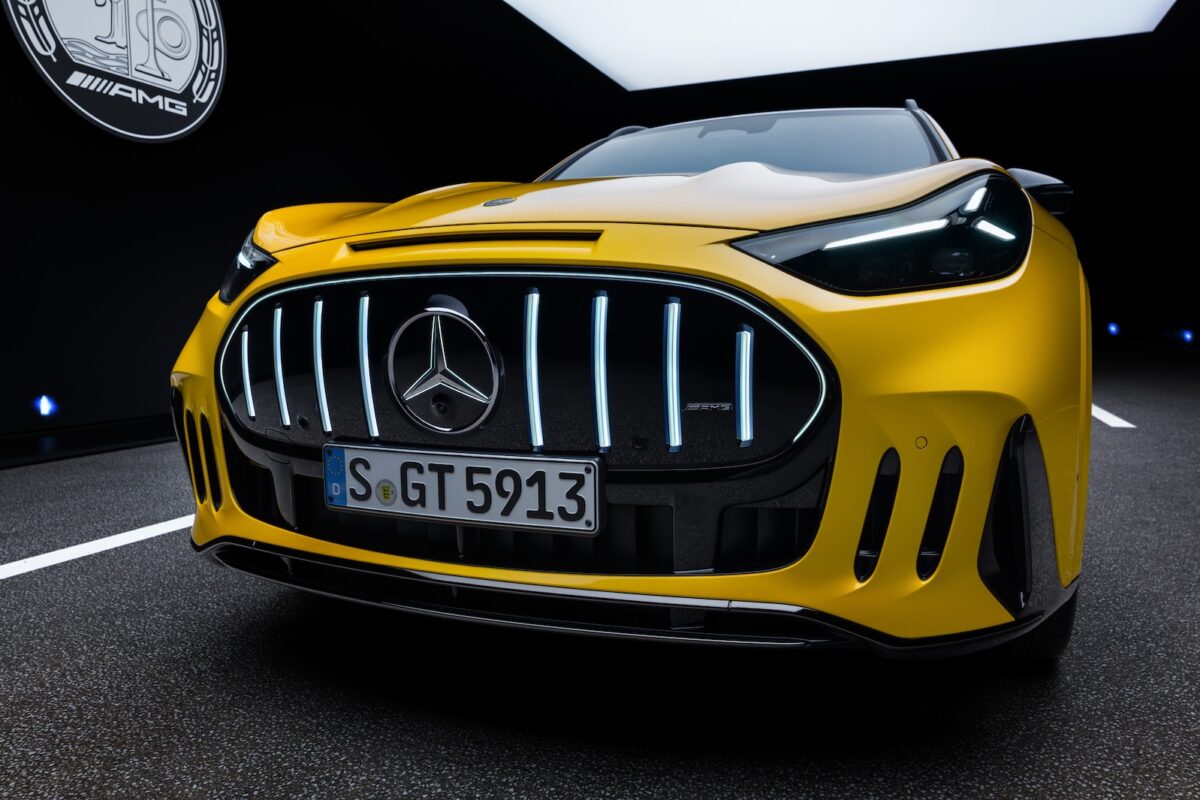 Mercedes AMG STV GT 10