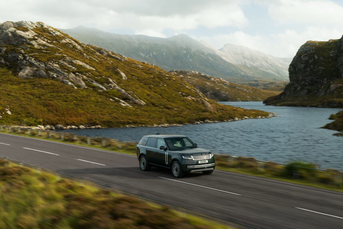 Range Rover Electric 21