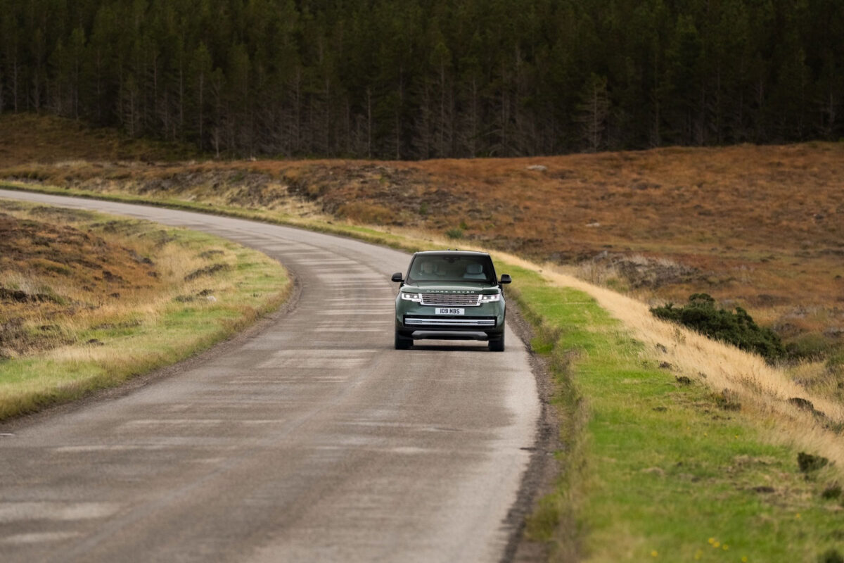 Range Rover Electric 22