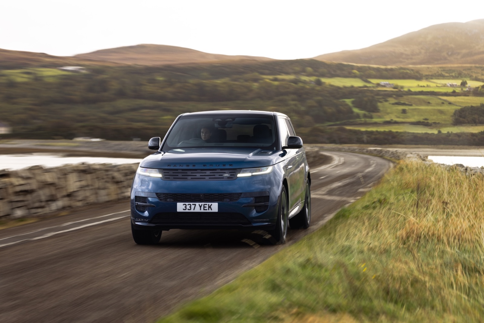 Range Rover Sport Electric 13 Range Rover Sport Electric 13