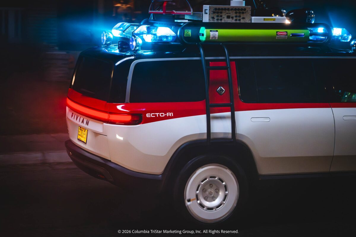 Heck und Dachaufbau des Rivian Ecto-R1