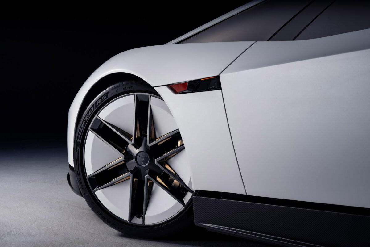 Tesla Roadster (4)