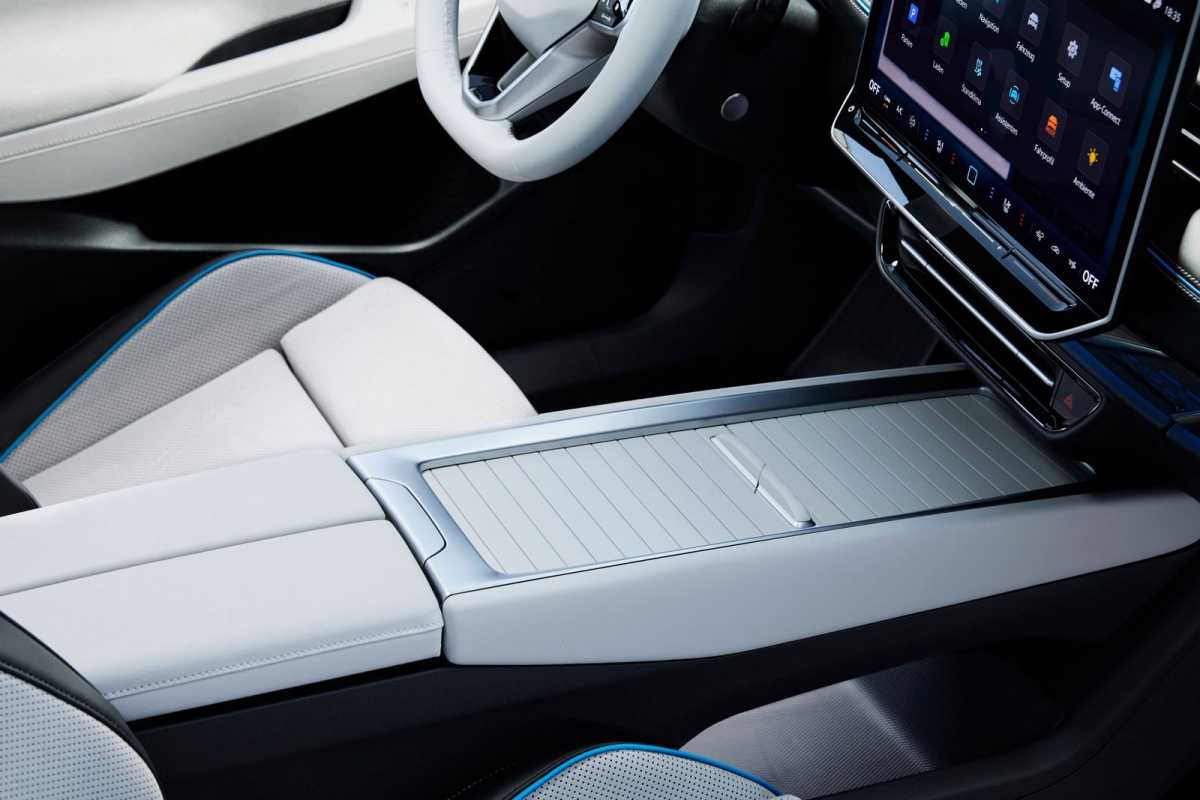 VW-ID.7-2023-(61)