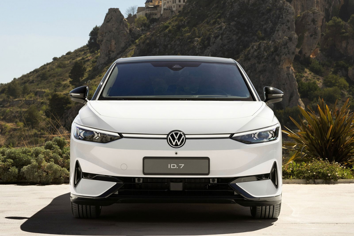 VW-ID.7-2023-(13)