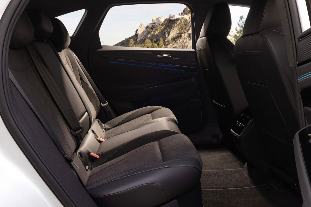 VW-ID.7-2023-(56)